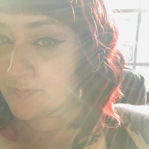 Meet your Posher, Becca